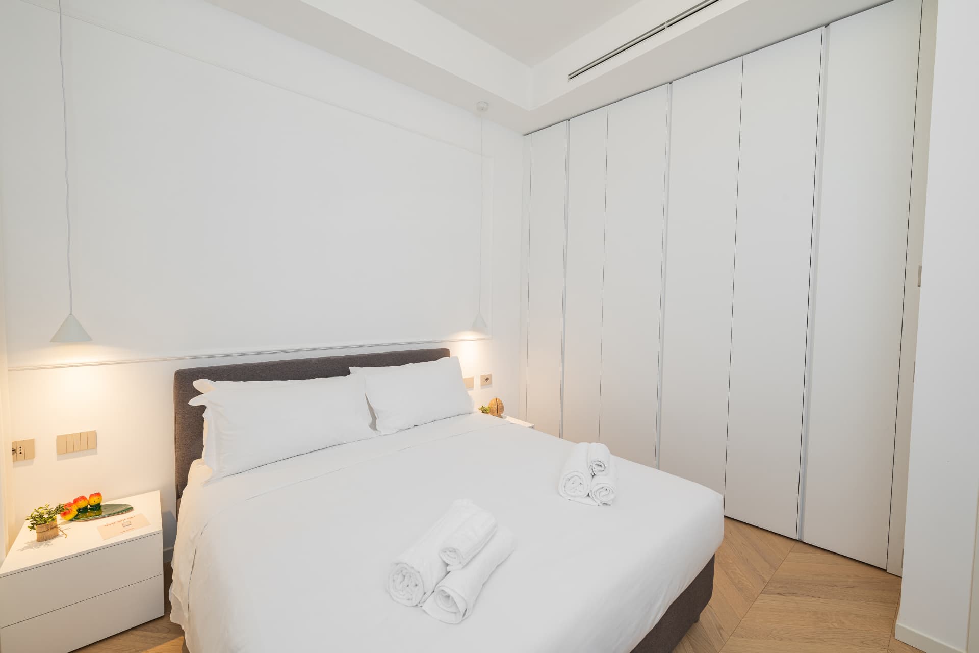 Double bedroom at Suite Garisenda, Bologna