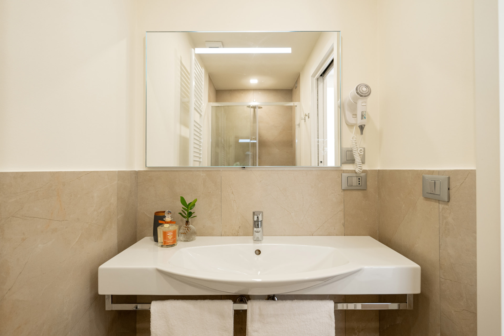 Badezimmer in Smart Room Family, Bologna