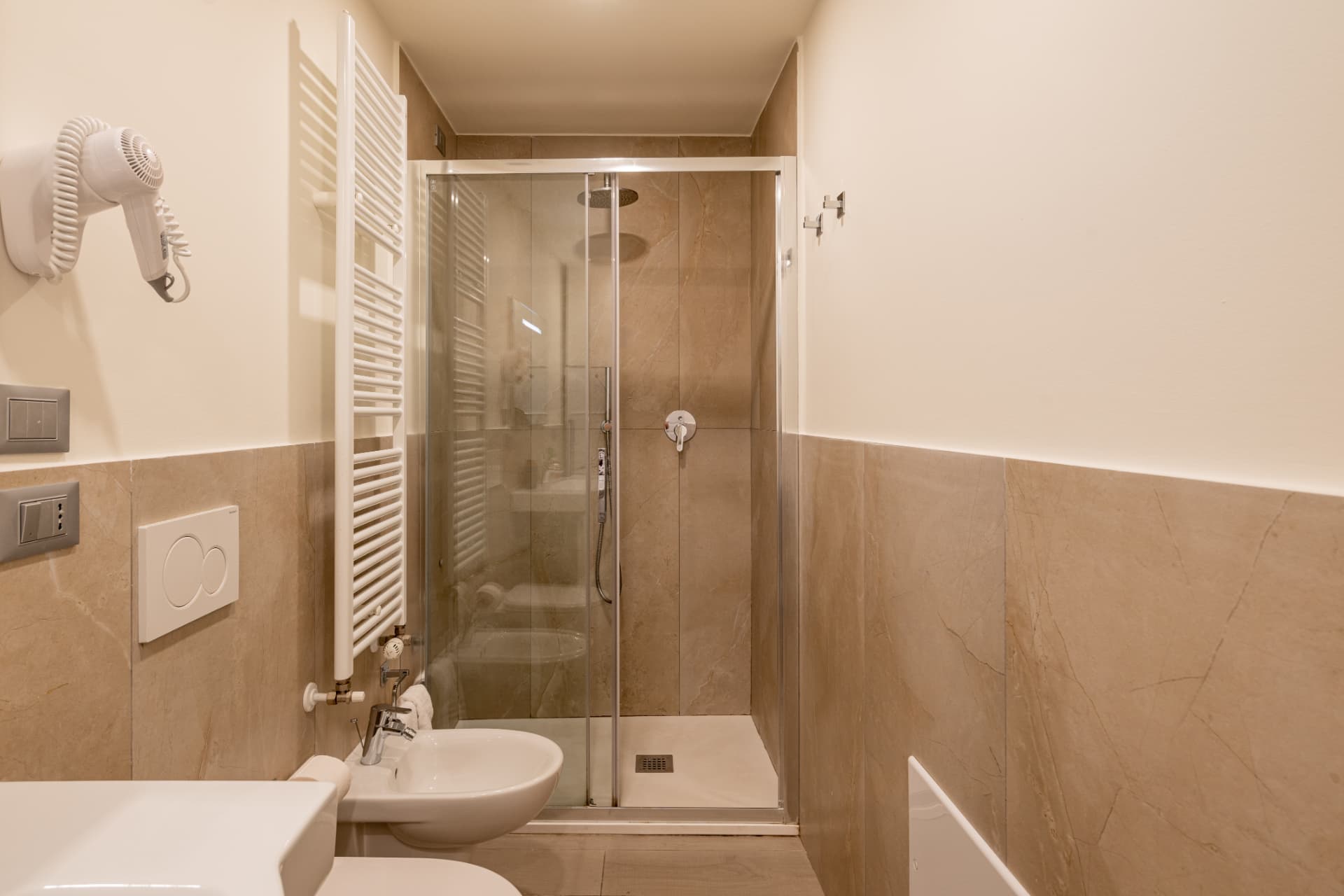 Baño de Mamma Mia Smart Apartment, Bologna